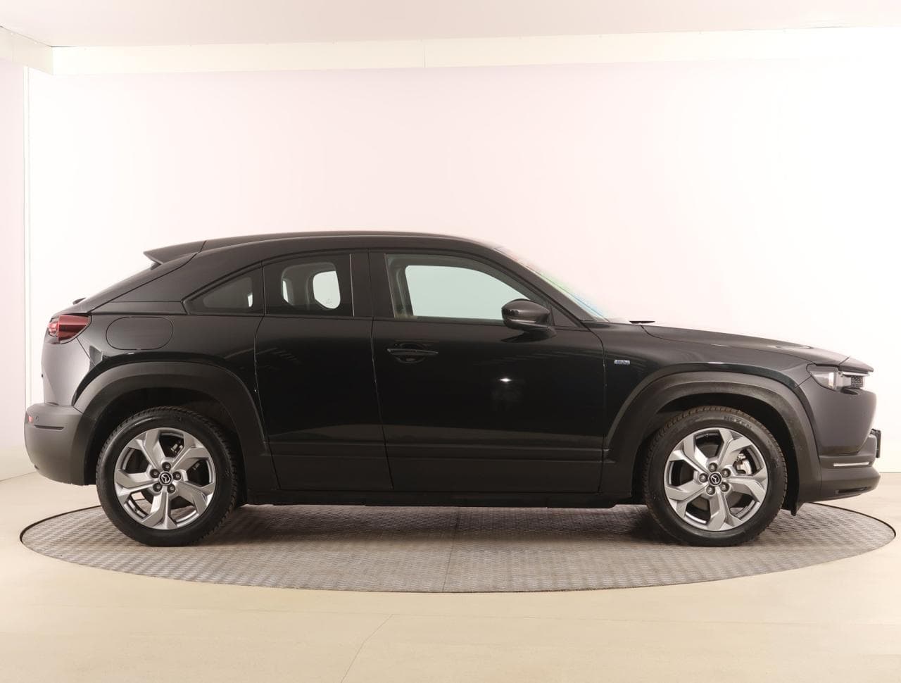 2023 Mazda MX-30 - 8