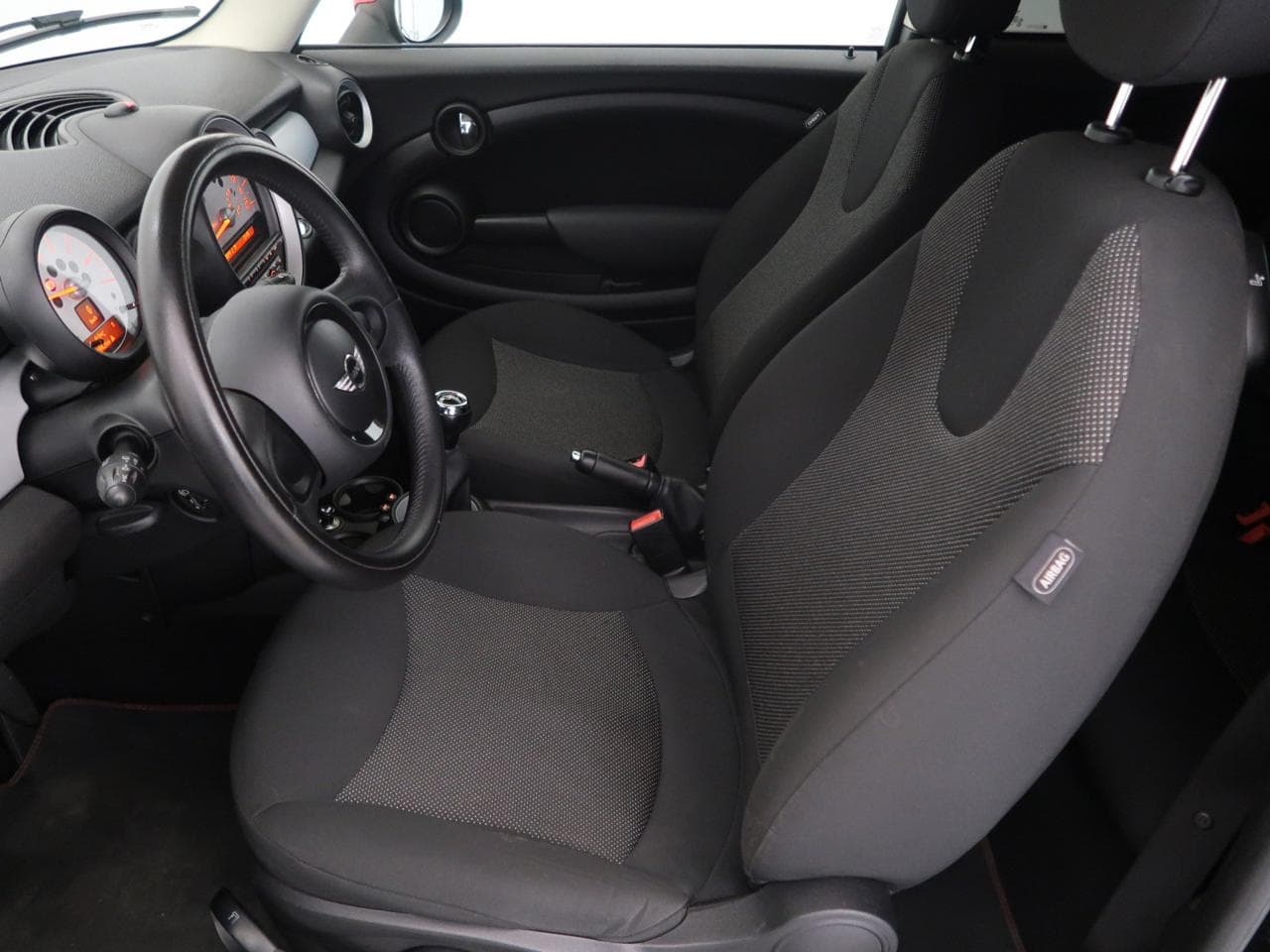 2014 Mini ONE - 15