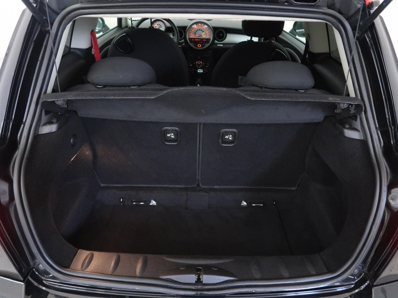 2014 Mini ONE - 18