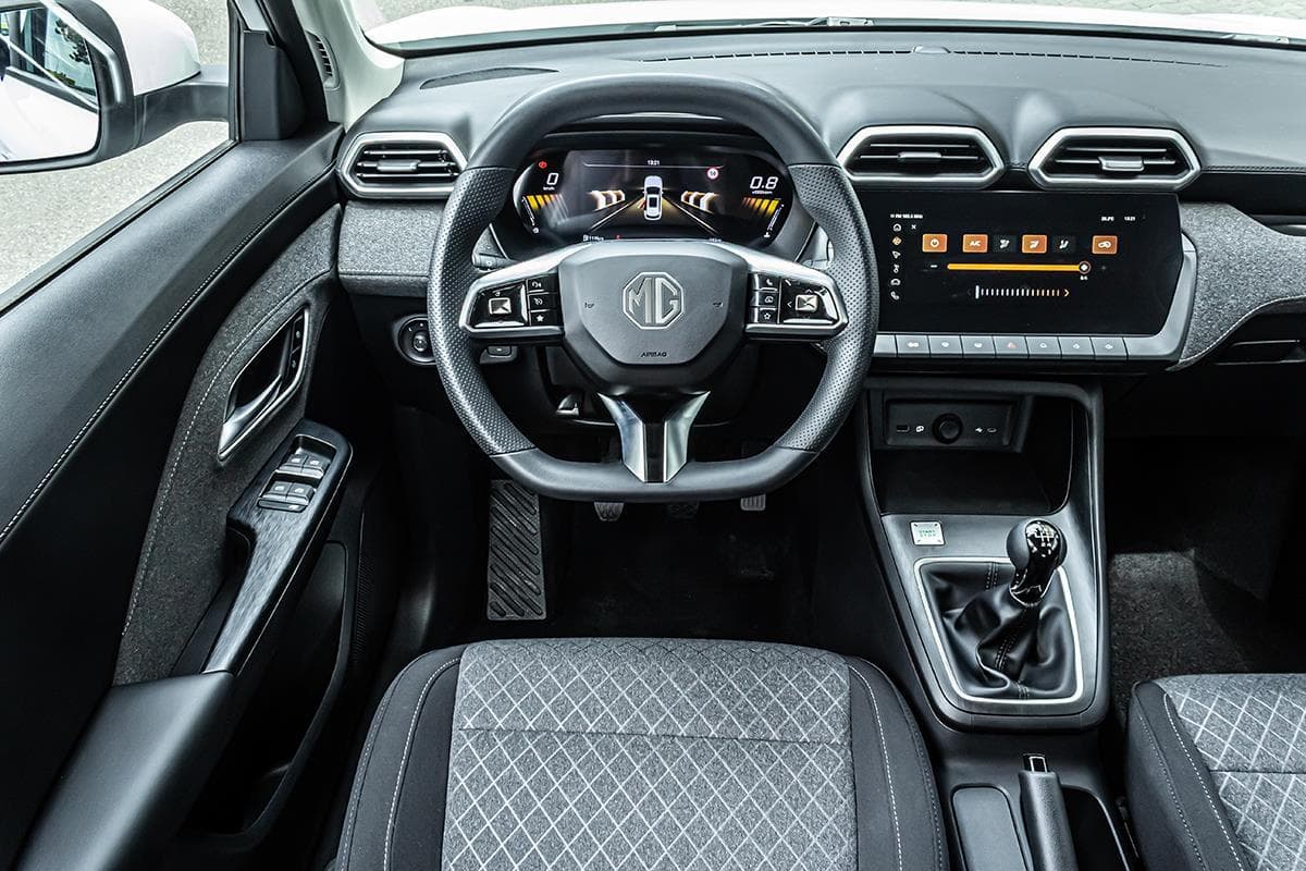 2025 MG Ostatní - 12