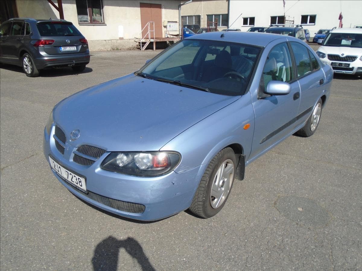 2004 Nissan ALMERA - 8