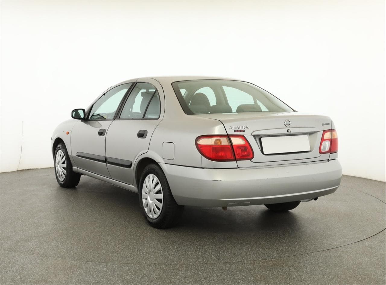 2004 Nissan ALMERA - 9