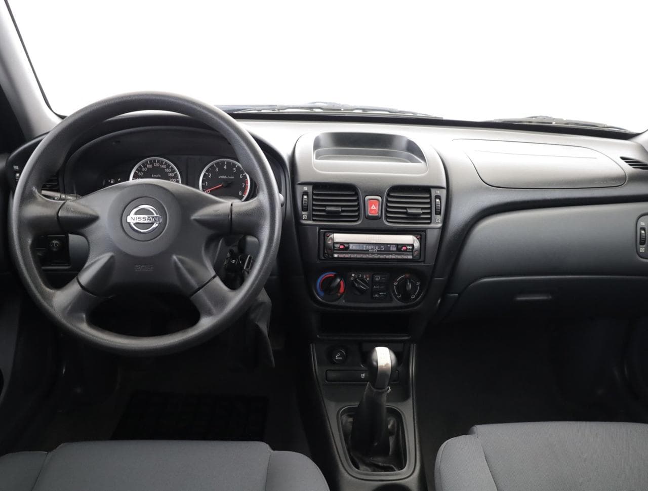 2004 Nissan ALMERA - 17