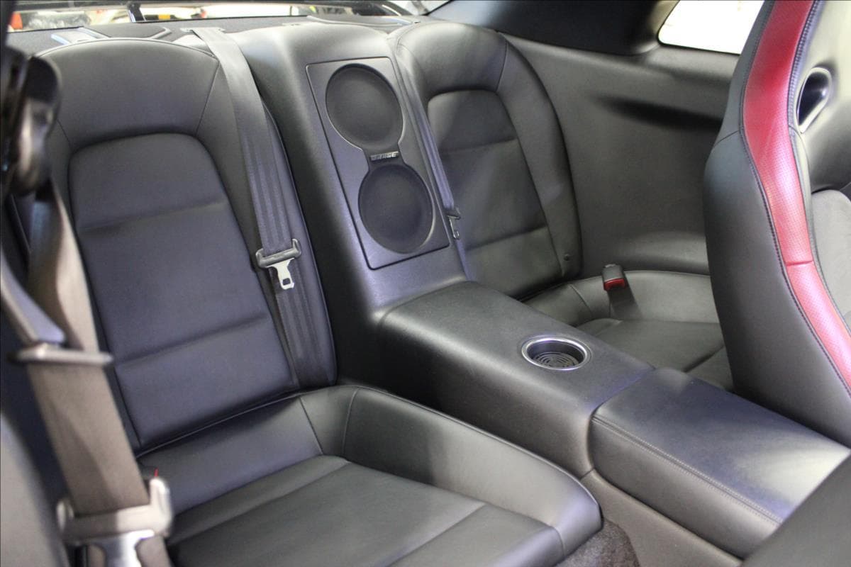 2009 Nissan GT-R - 15