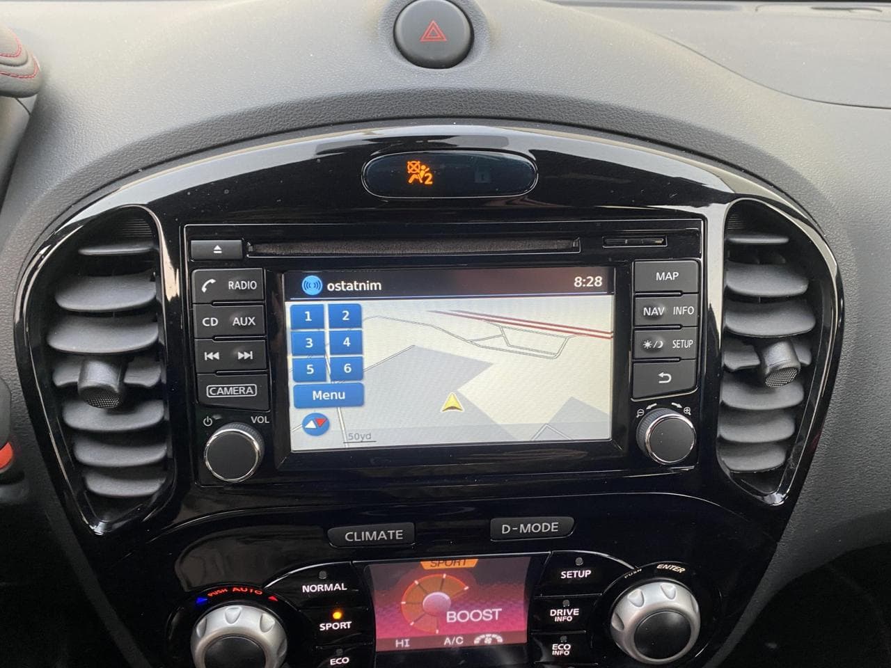 2017 Nissan JUKE - 16