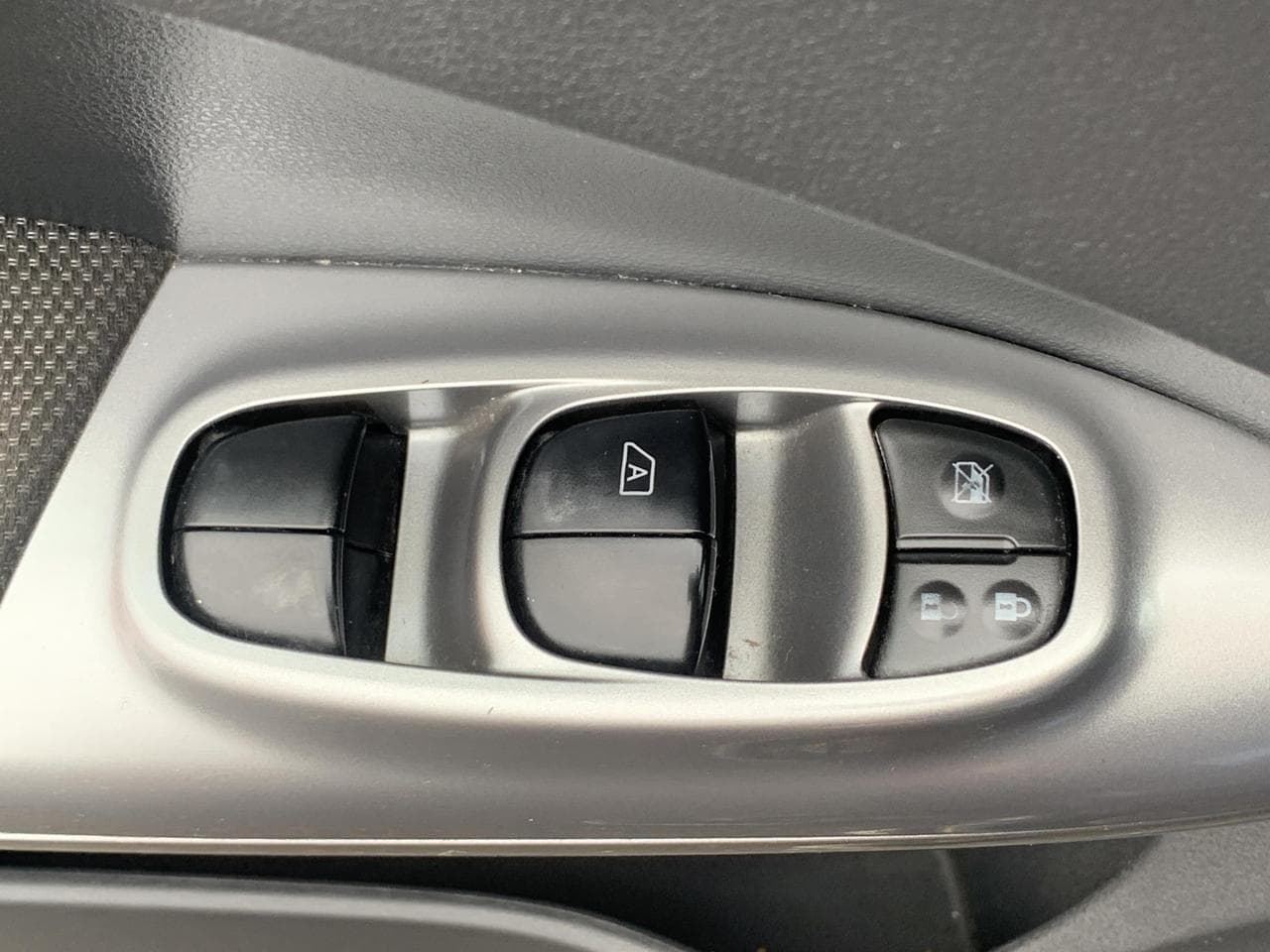 2010 Nissan JUKE - 17