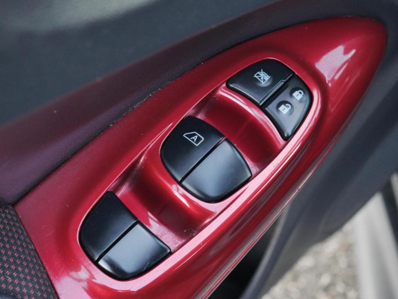 2015 Nissan JUKE - 18