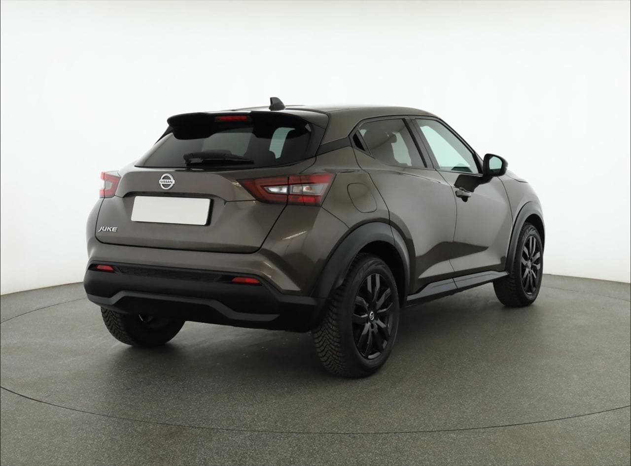 2020 Nissan Juke - 7