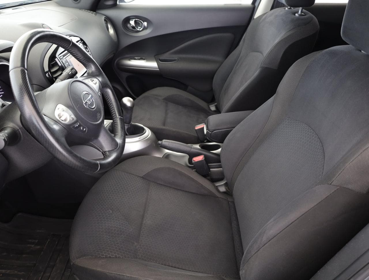 2013 Nissan Juke - 13