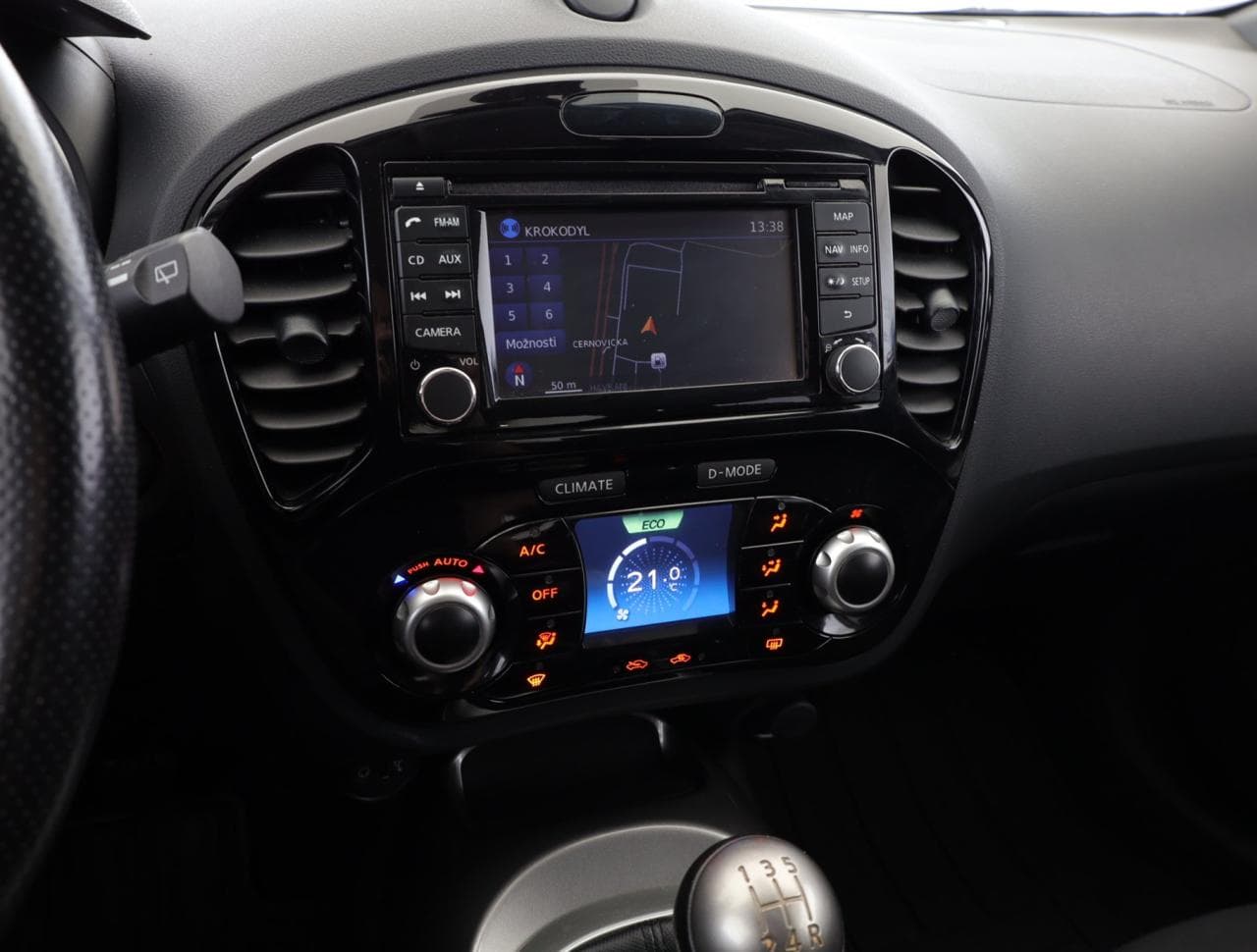 2013 Nissan Juke - 16