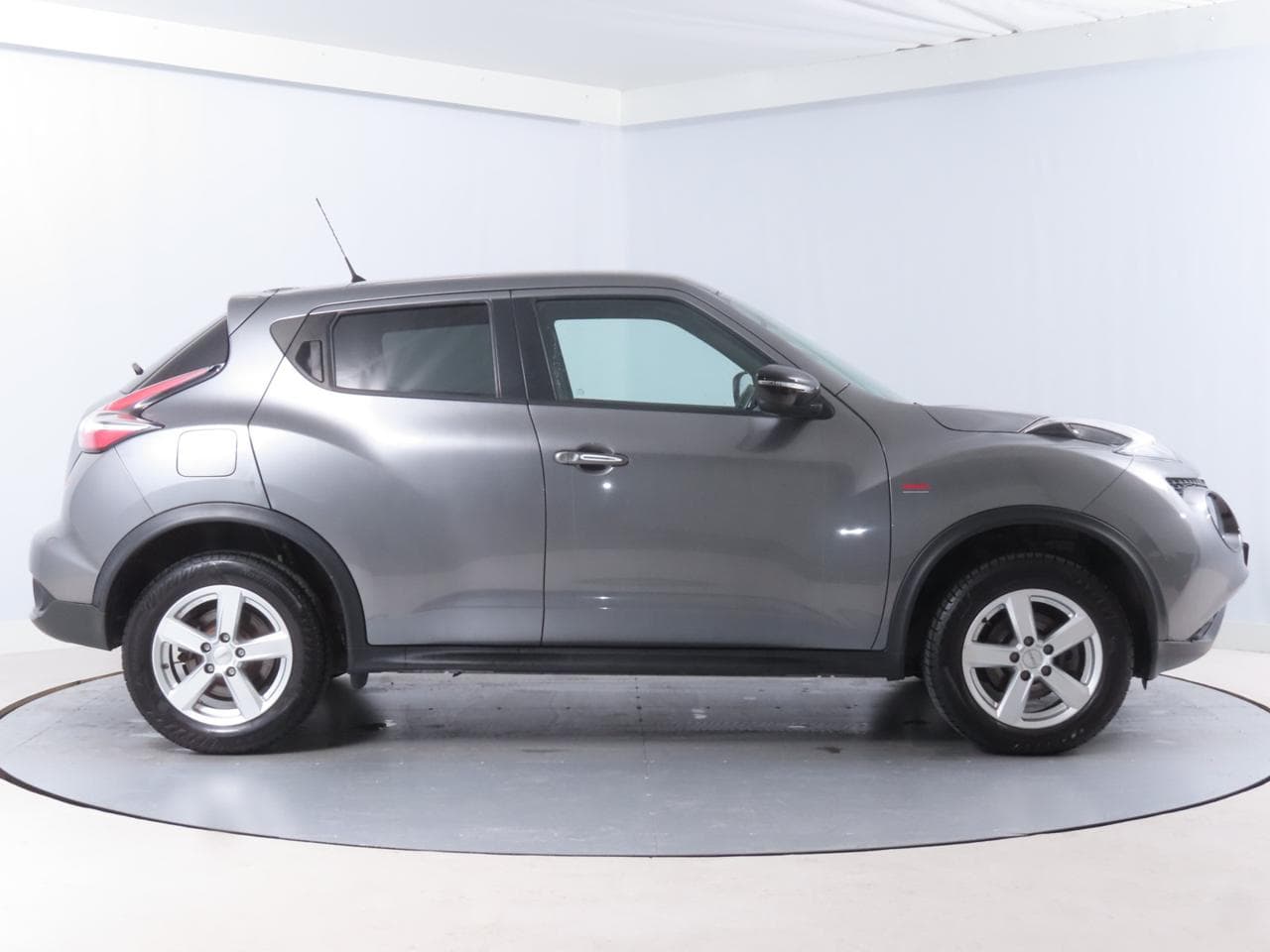 2018 Nissan JUKE - 8