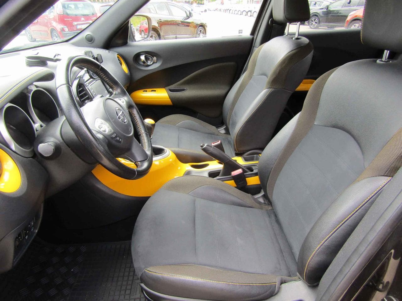 2017 Nissan JUKE - 14