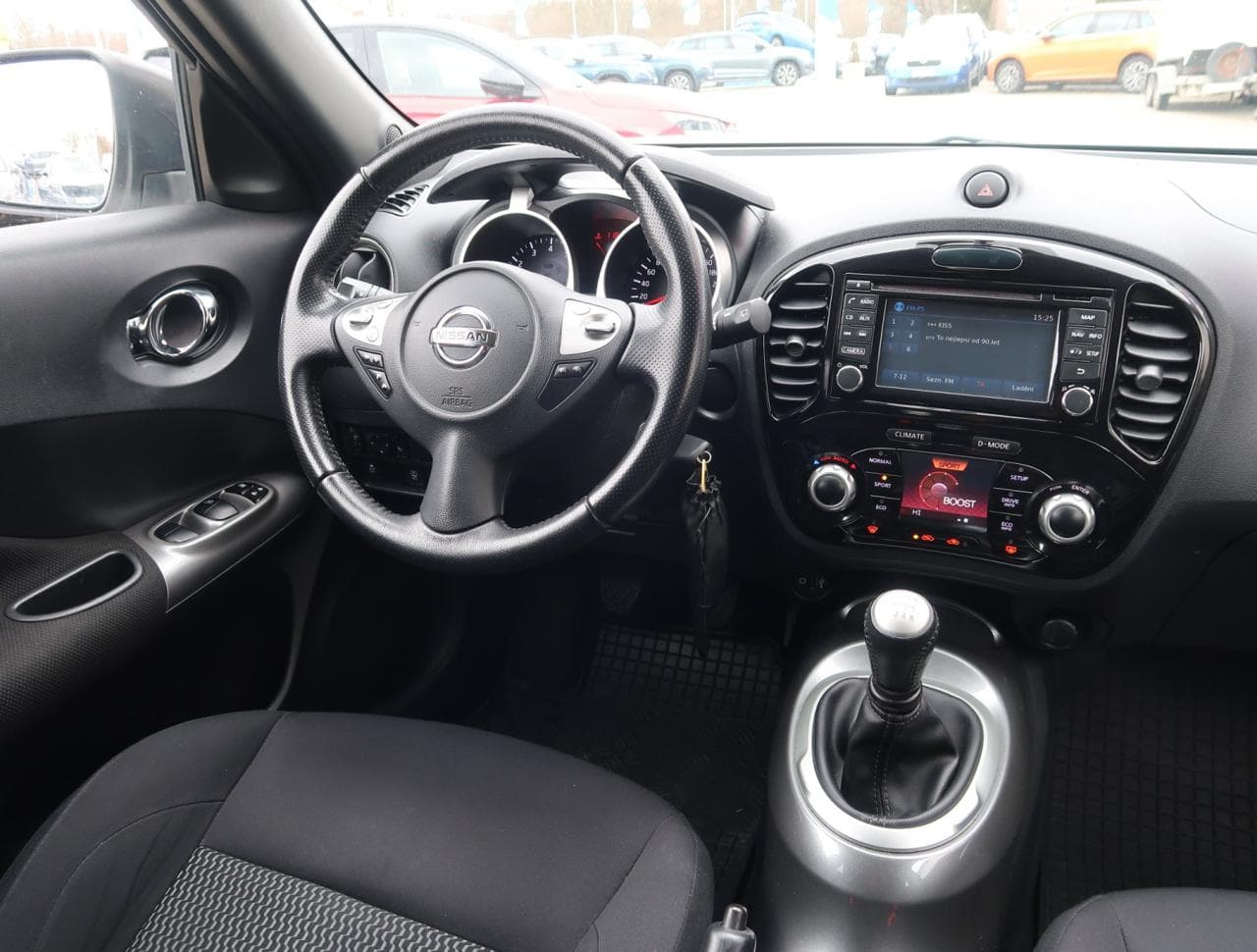 2017 Nissan JUKE - 14
