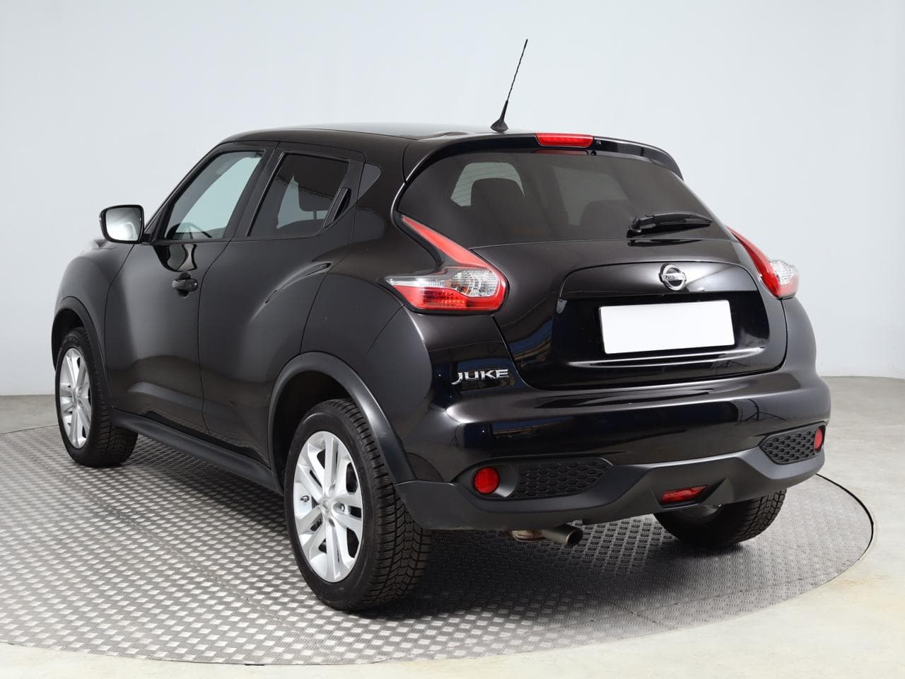 2016 Nissan JUKE - 6