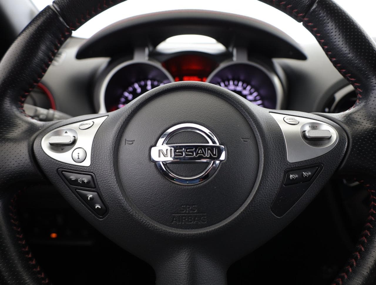 2016 Nissan JUKE - 26