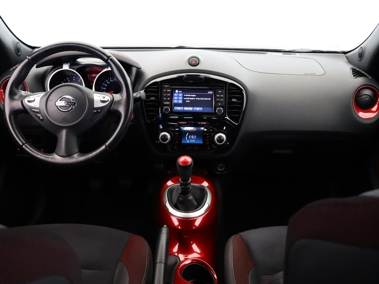 2017 Nissan JUKE - 9