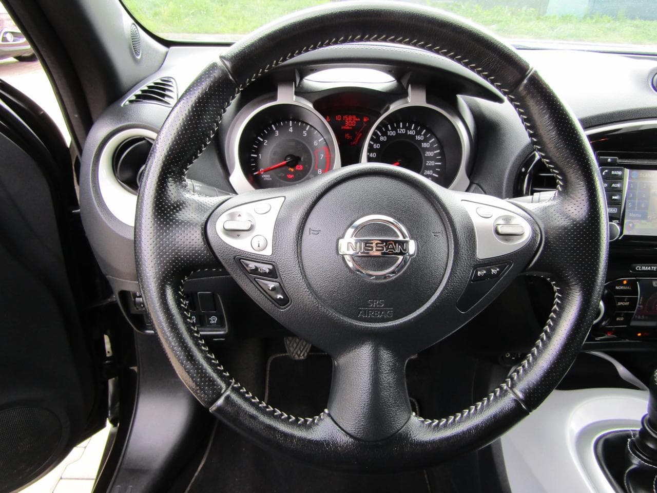 2017 Nissan JUKE - 15