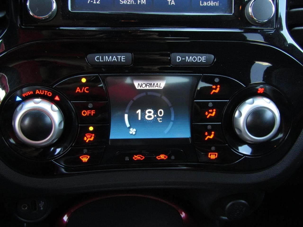 2015 Nissan JUKE - 14