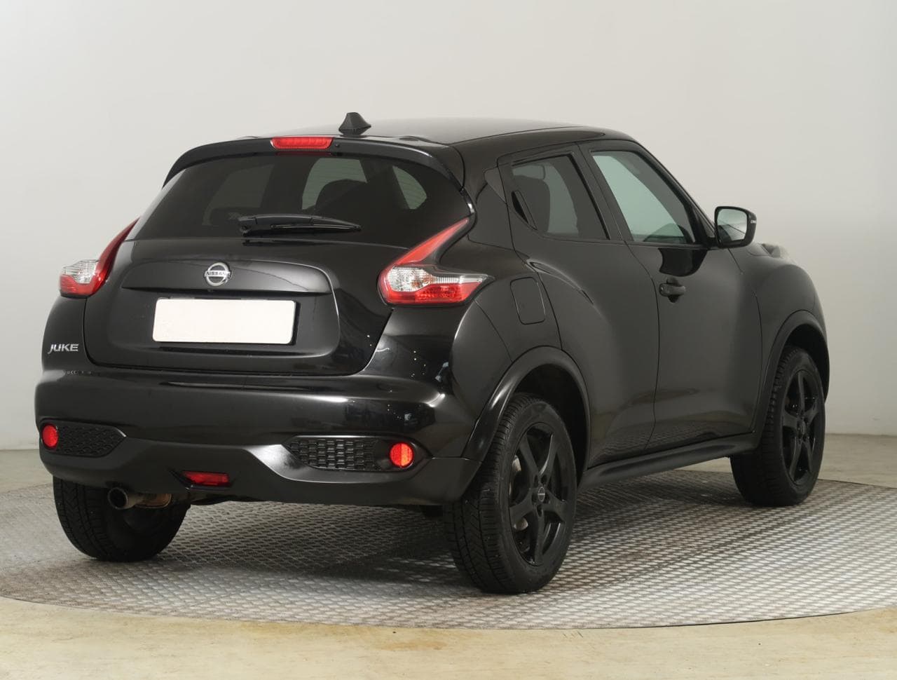 2017 Nissan JUKE - 7