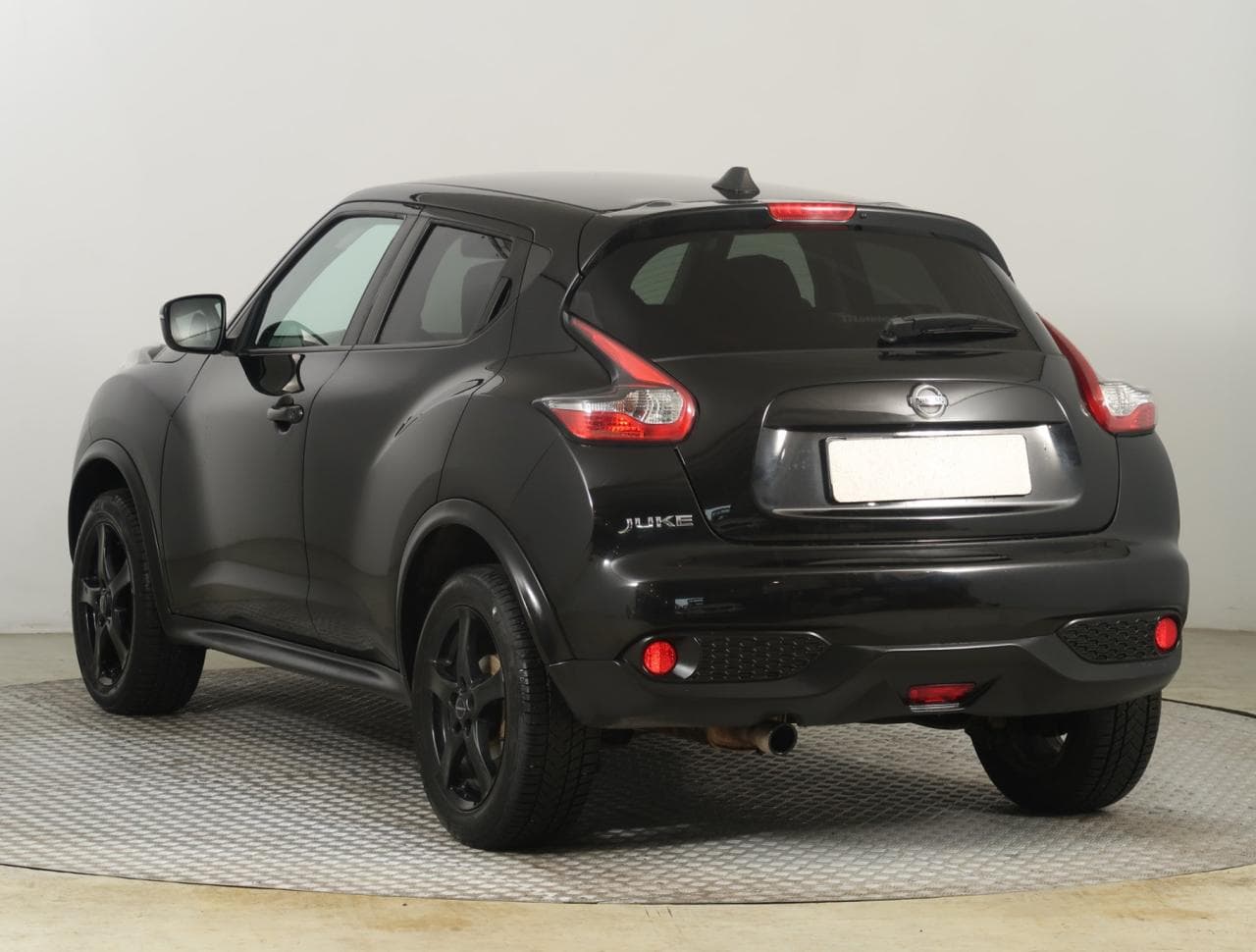 2017 Nissan JUKE - 5