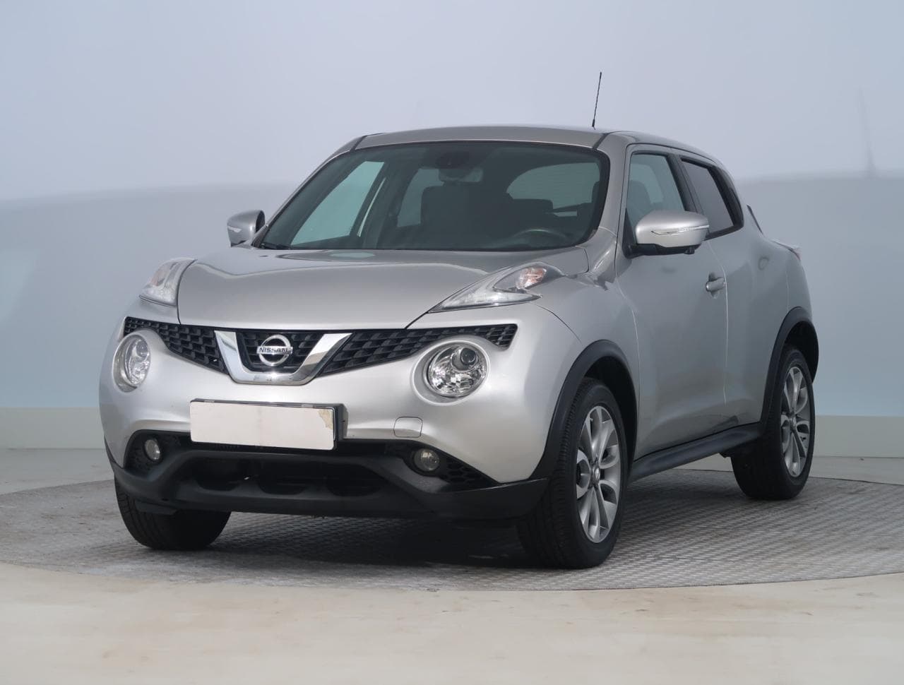 2014 Nissan JUKE - 3