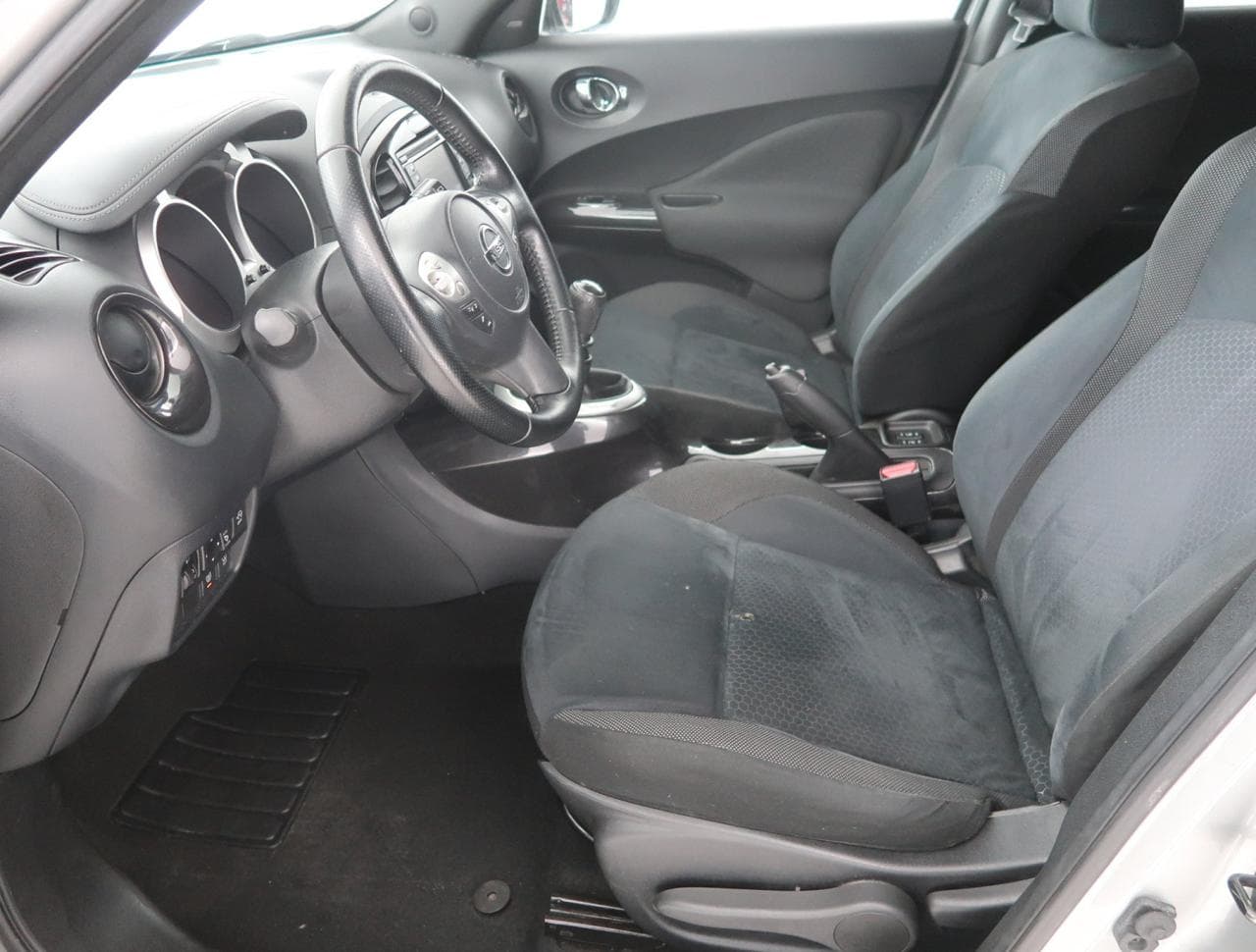 2014 Nissan JUKE - 16