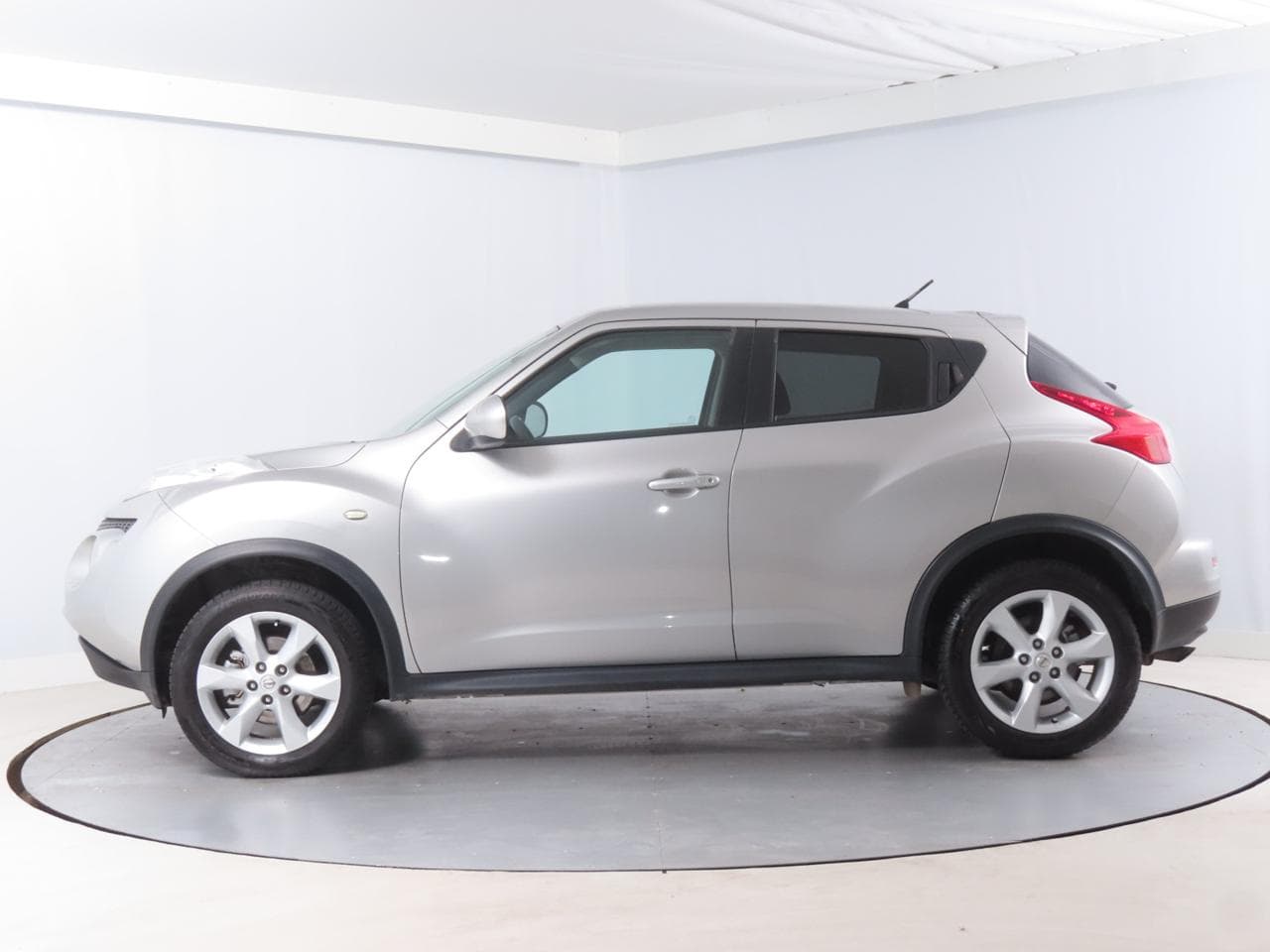 2013 Nissan JUKE - 4