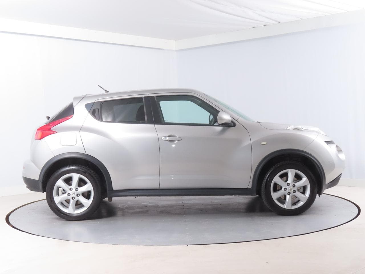 2013 Nissan JUKE - 8