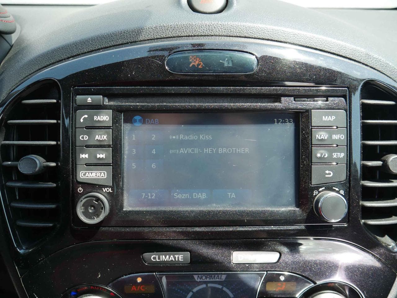 2014 Nissan JUKE - 15