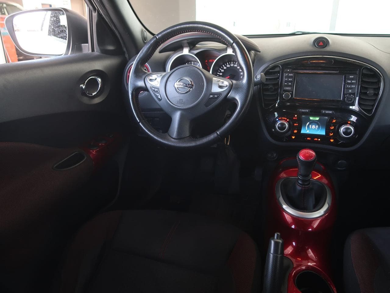 2015 Nissan JUKE - 9