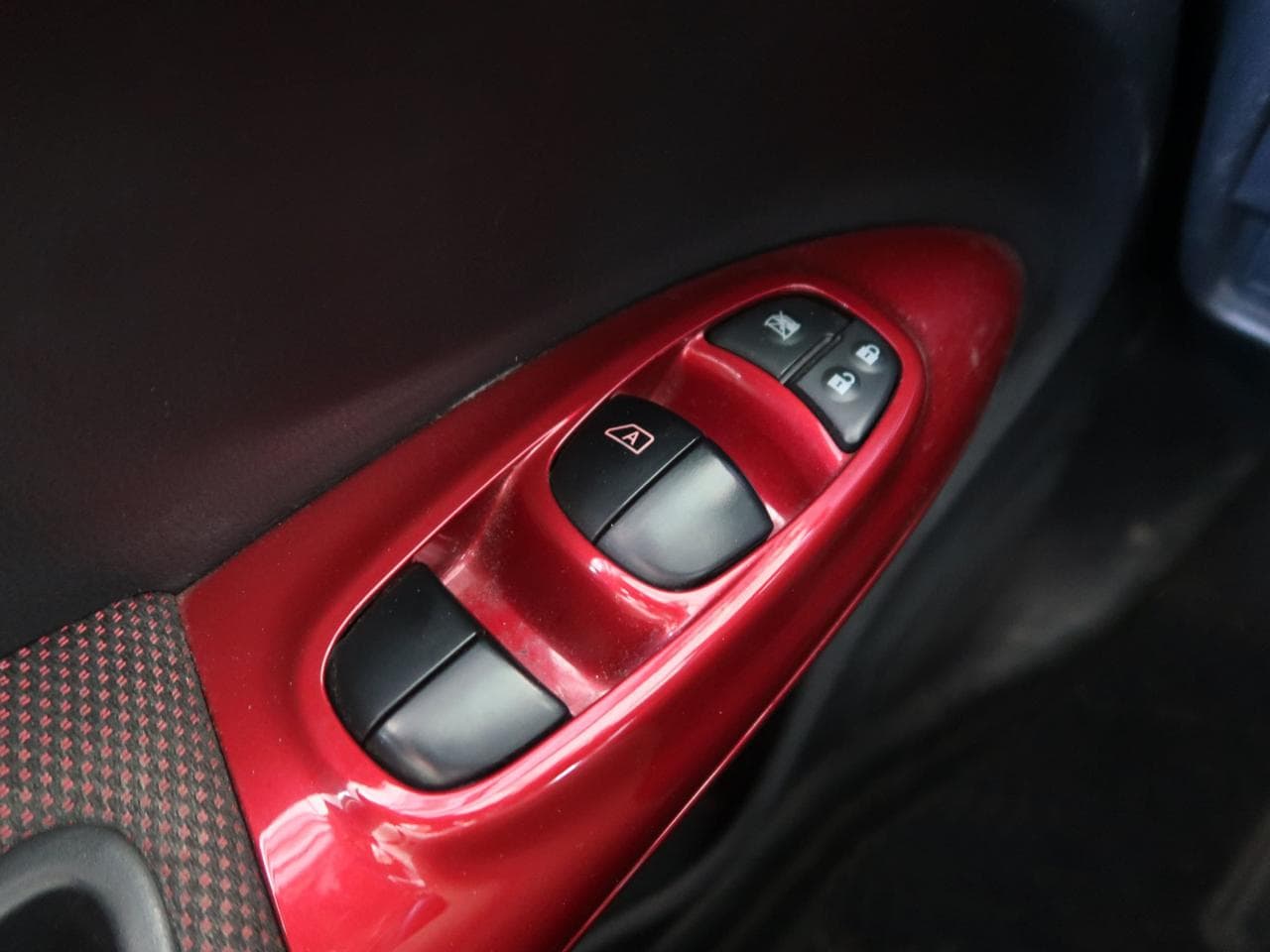 2015 Nissan JUKE - 20
