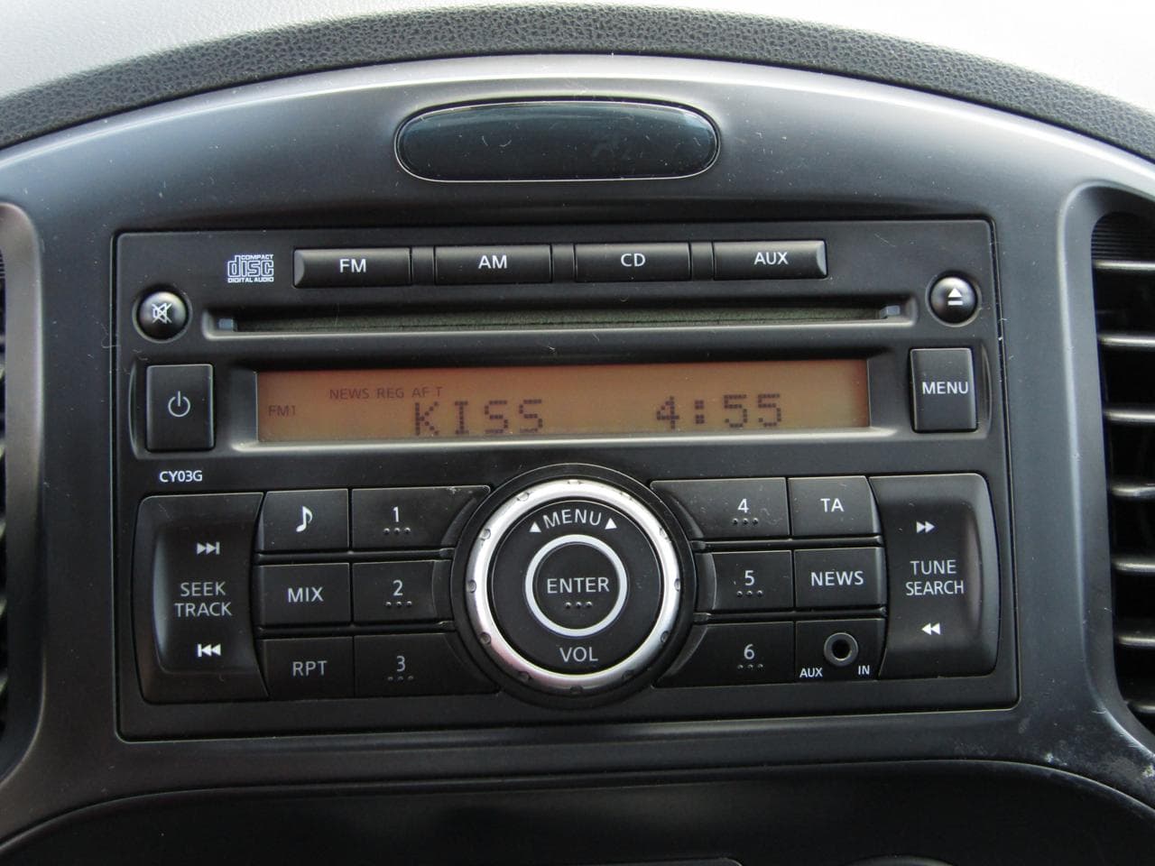 2010 Nissan JUKE - 17