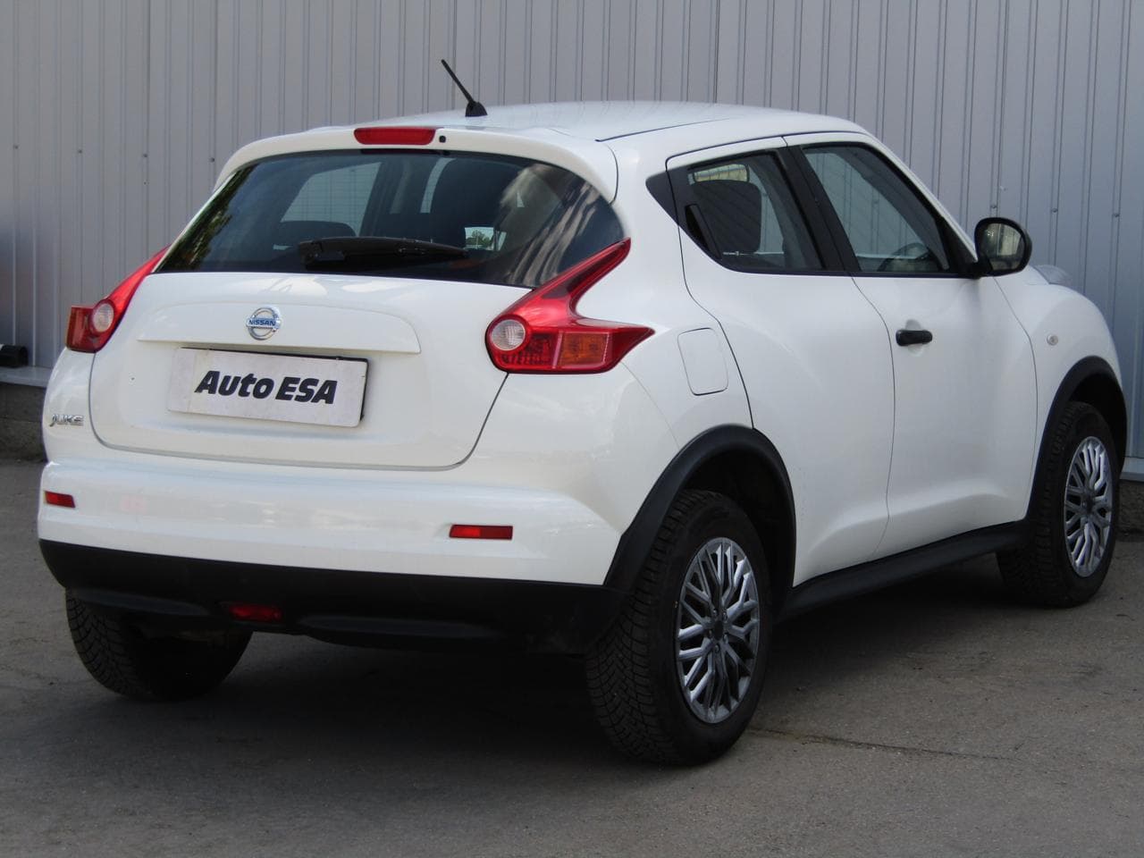 2010 Nissan JUKE - 4