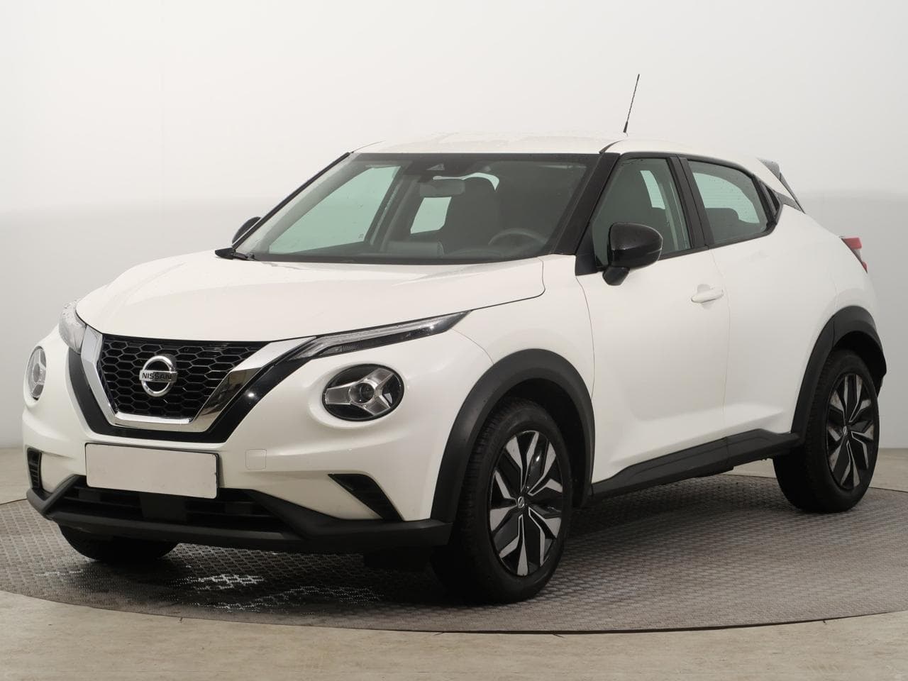 2022 Nissan JUKE - 3