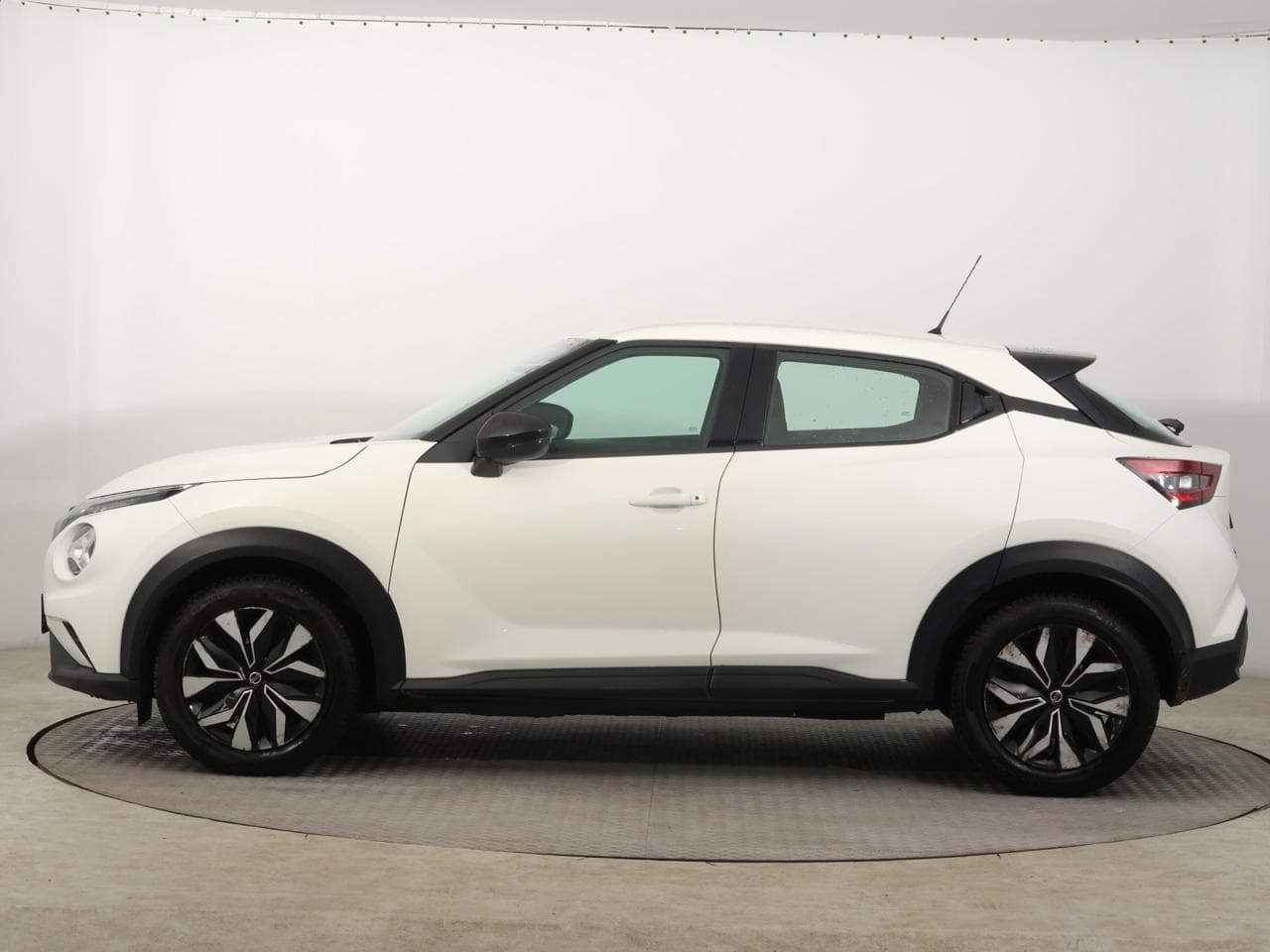 2022 Nissan JUKE - 4