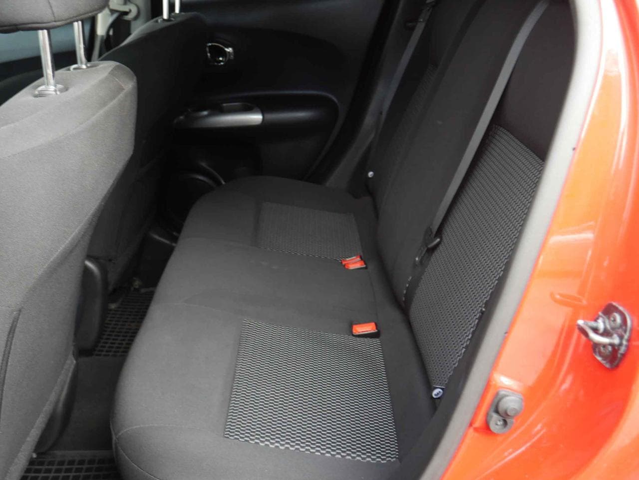 2016 Nissan JUKE - 16