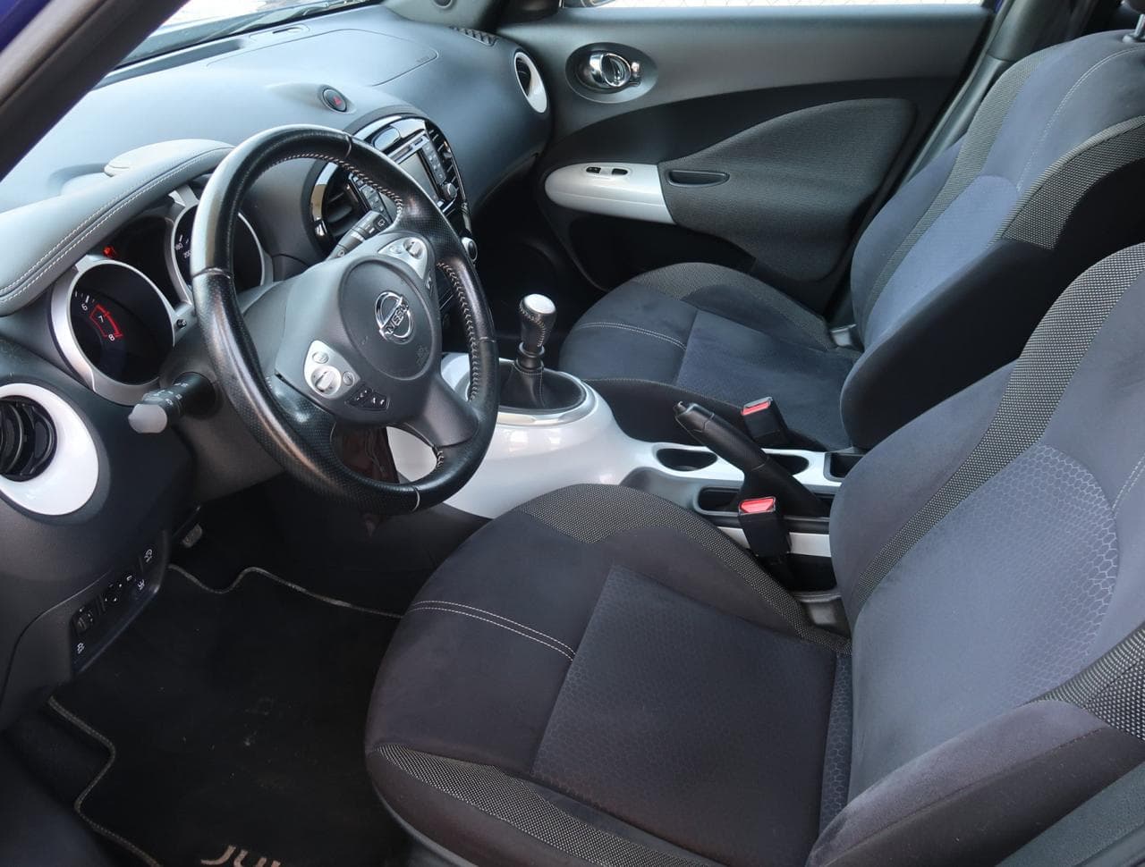 2015 Nissan JUKE - 29