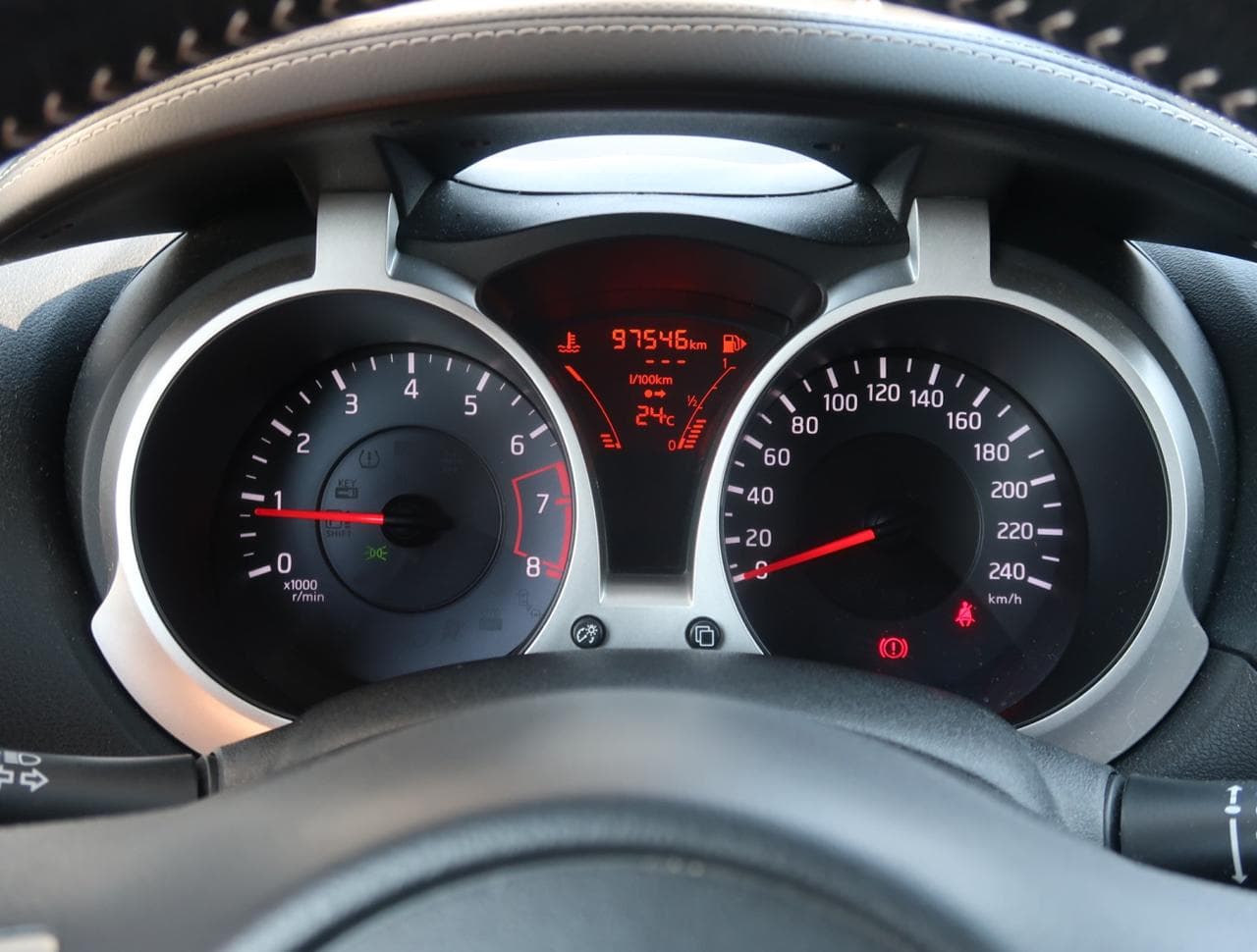 2015 Nissan JUKE - 31