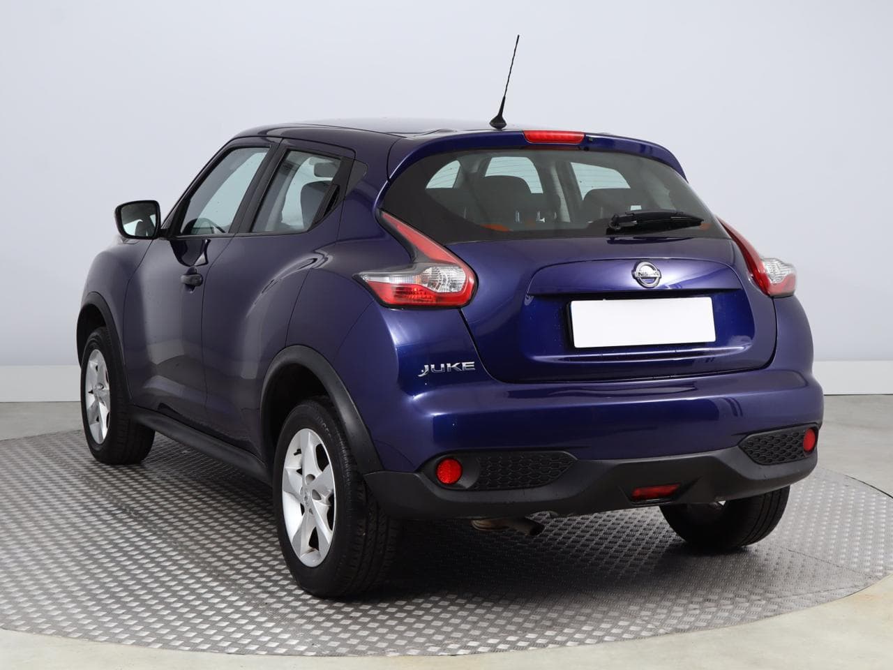 2016 Nissan JUKE - 5