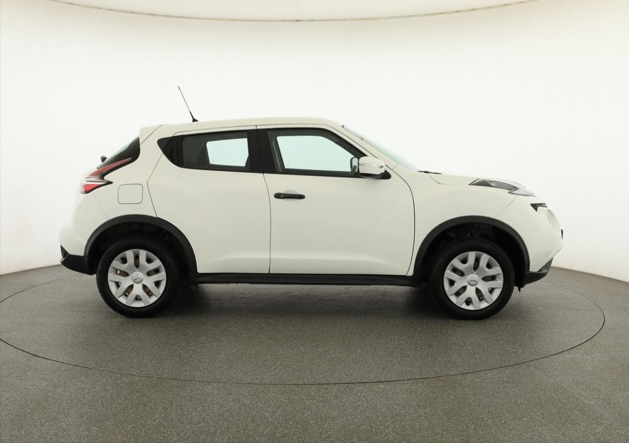2015 Nissan JUKE - 8