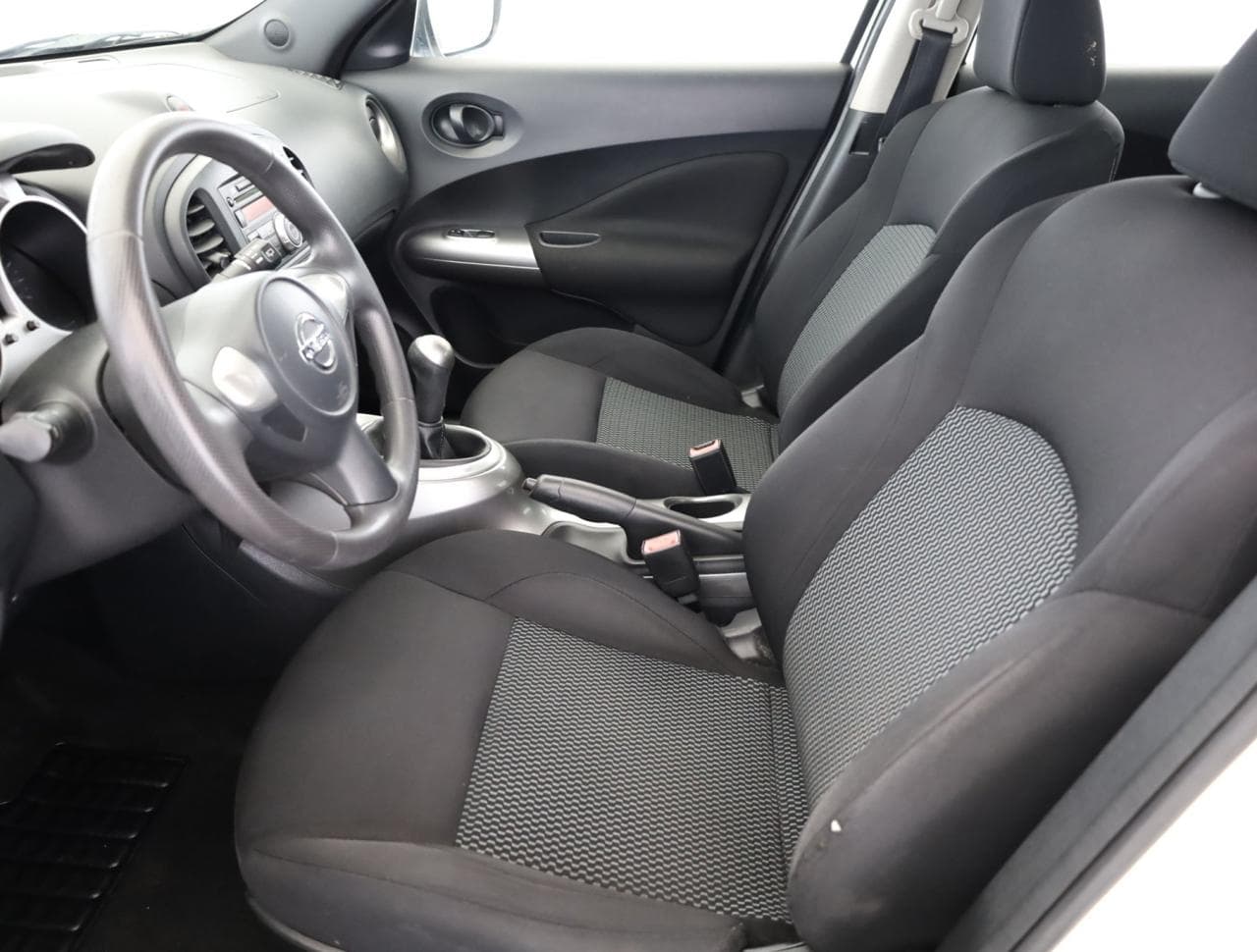 2015 Nissan JUKE - 13