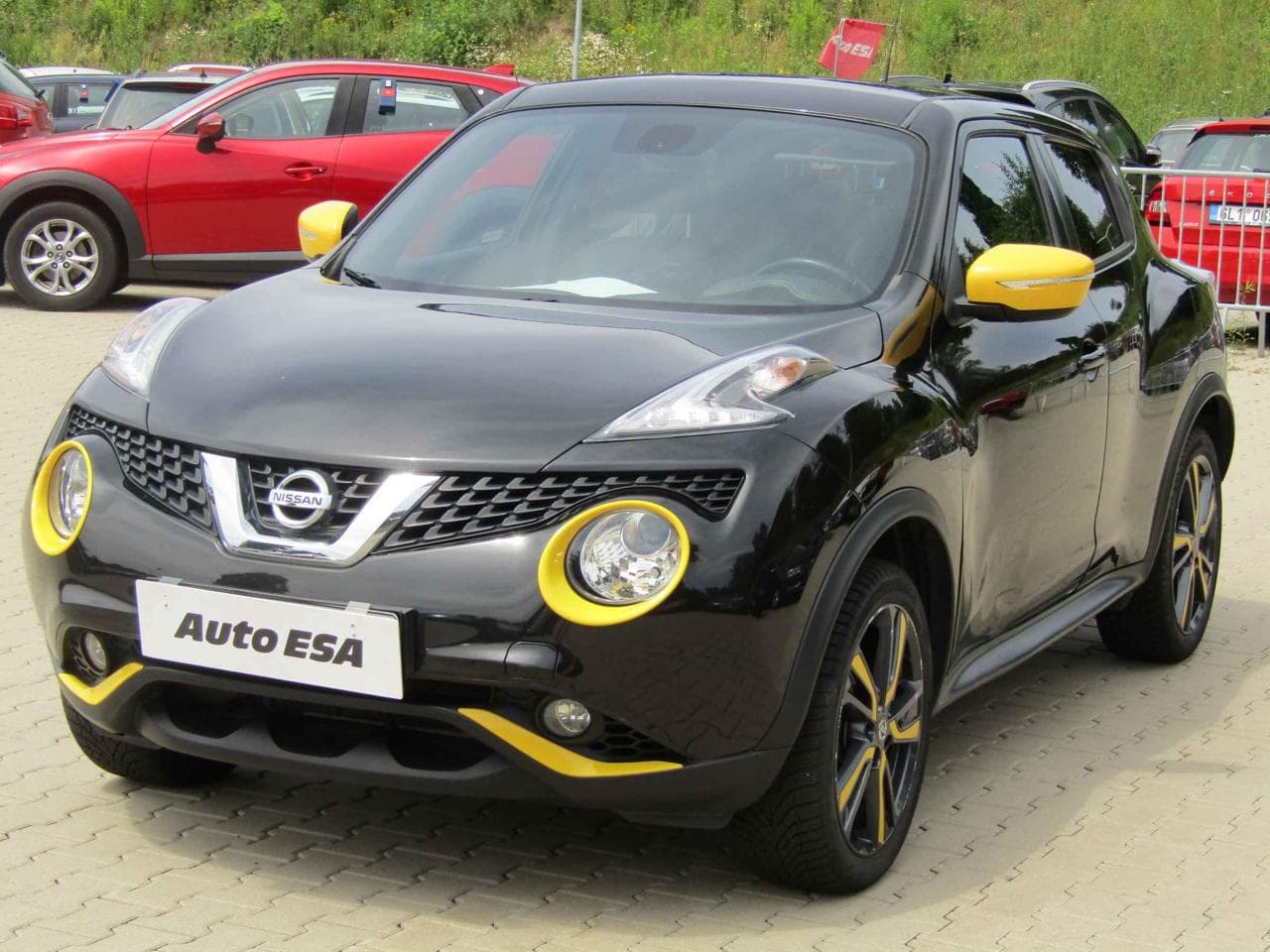 2017 Nissan JUKE - 3