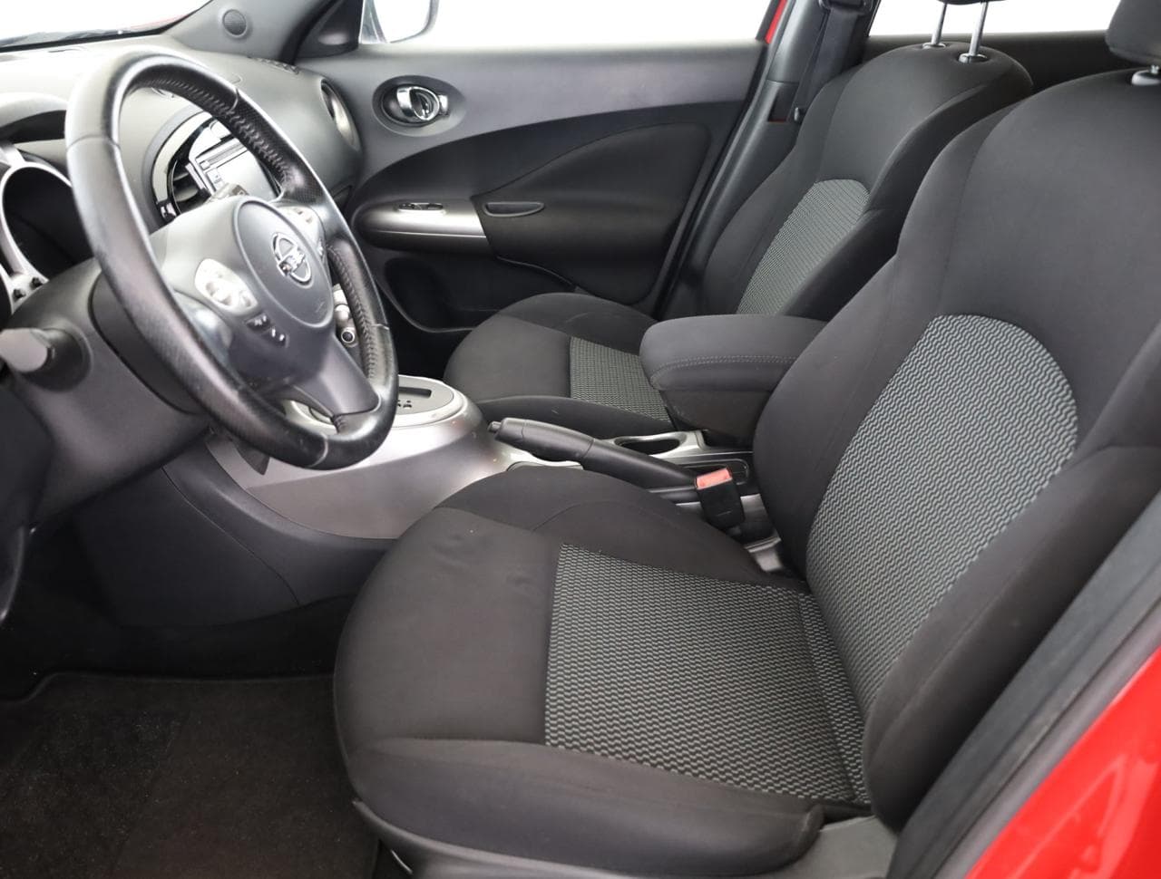 2015 Nissan JUKE - 13