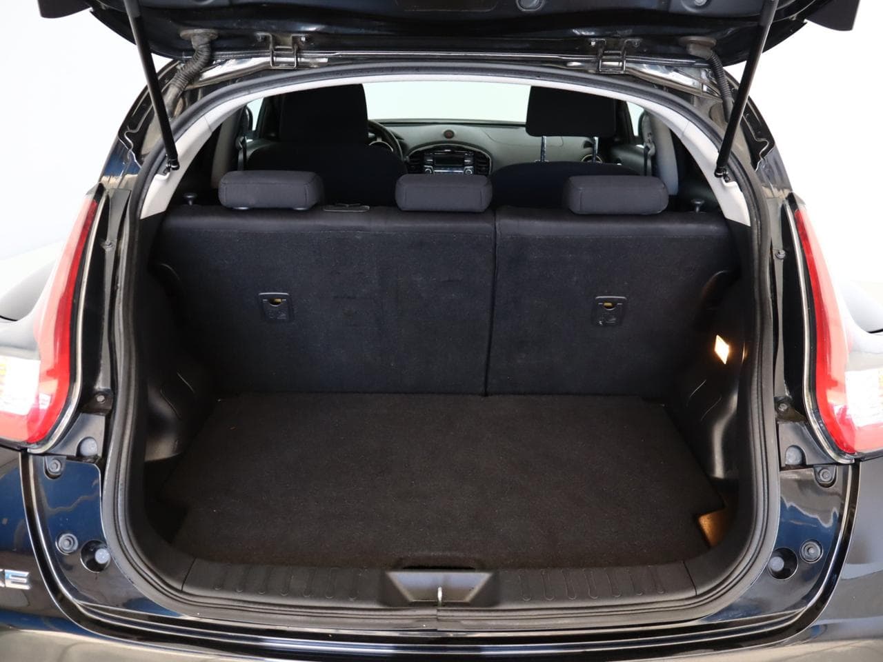 2015 Nissan JUKE - 17