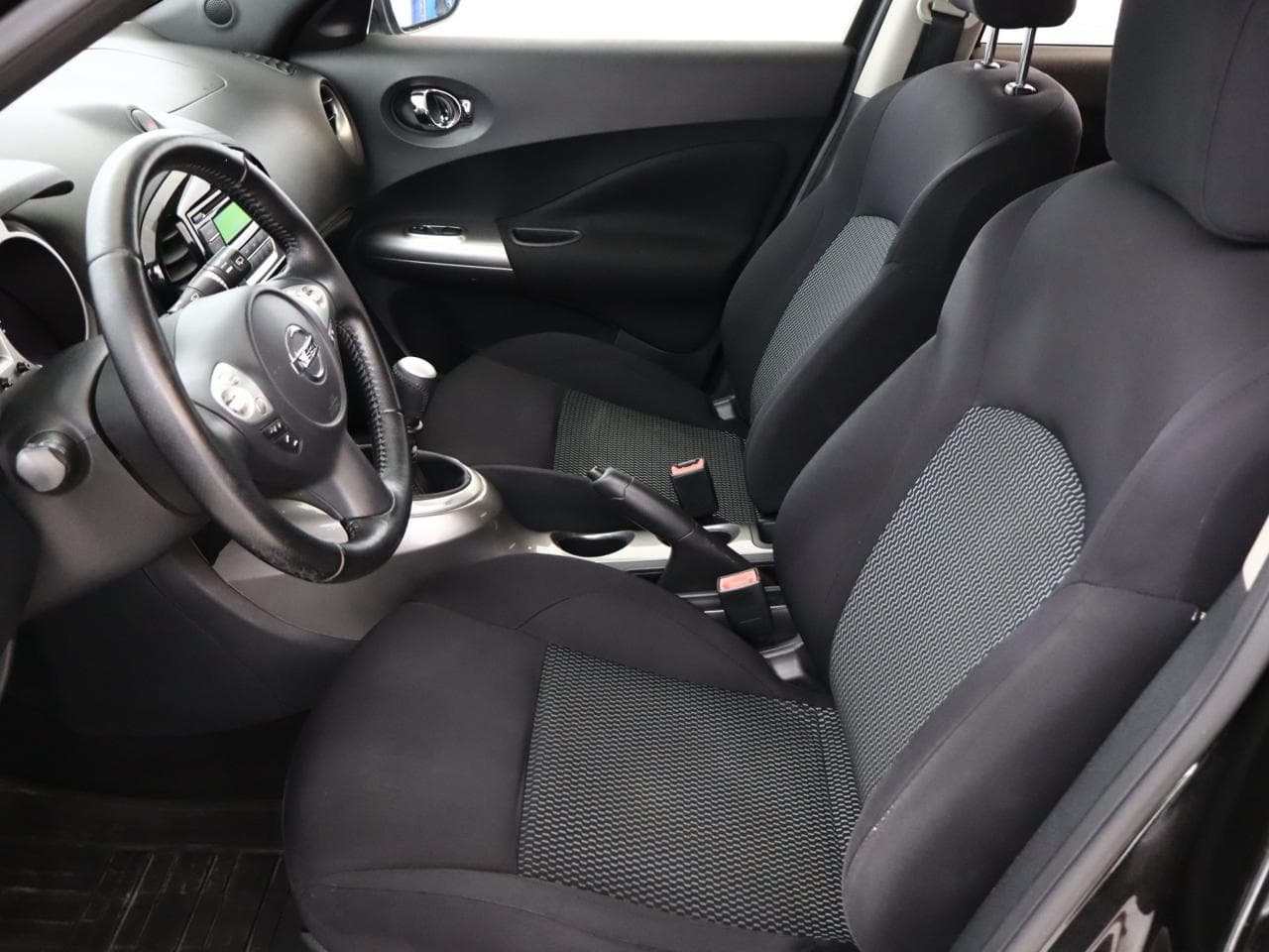 2015 Nissan JUKE - 14