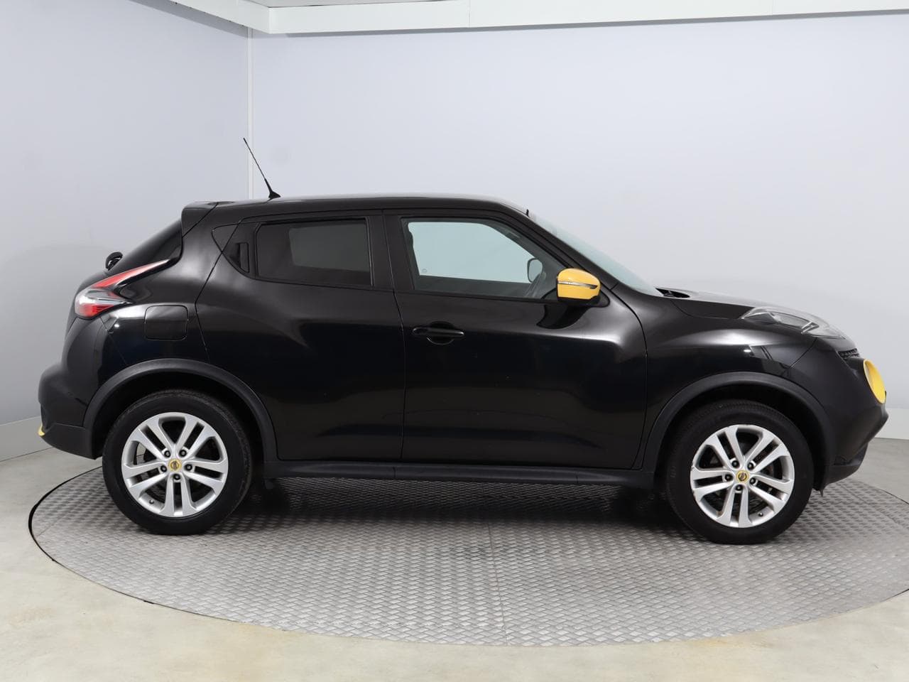 2015 Nissan JUKE - 8