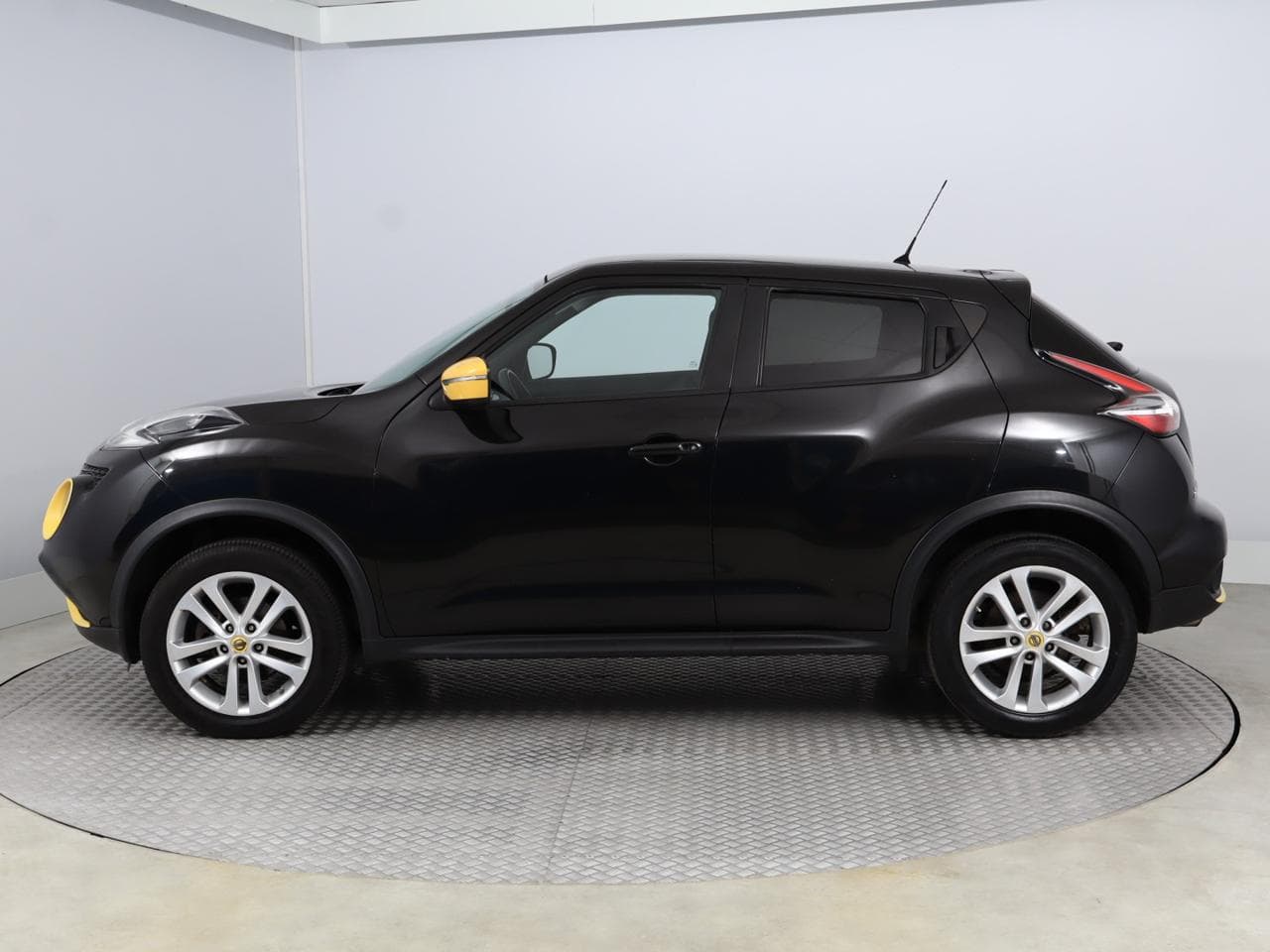 2015 Nissan JUKE - 4