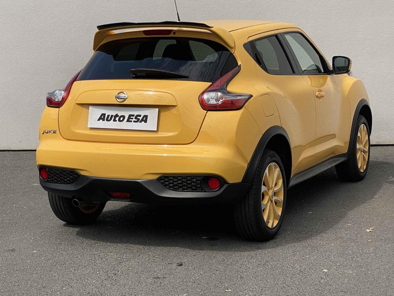 2015 Nissan JUKE - 4