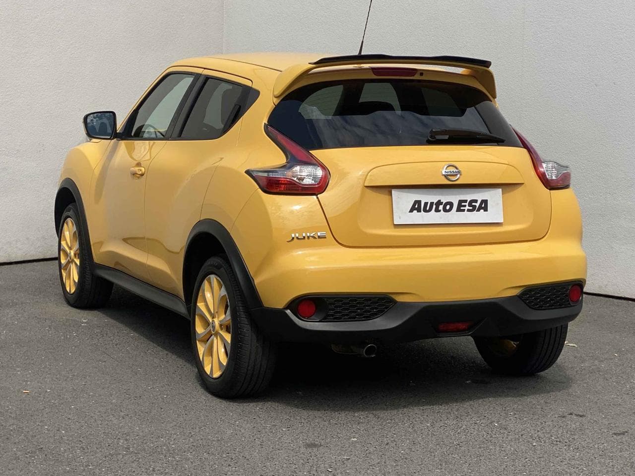 2015 Nissan JUKE - 6