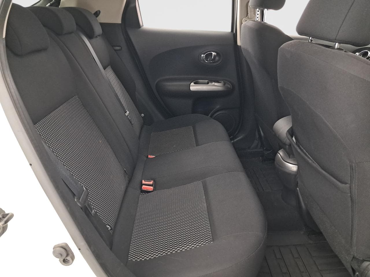 2017 Nissan JUKE - 13